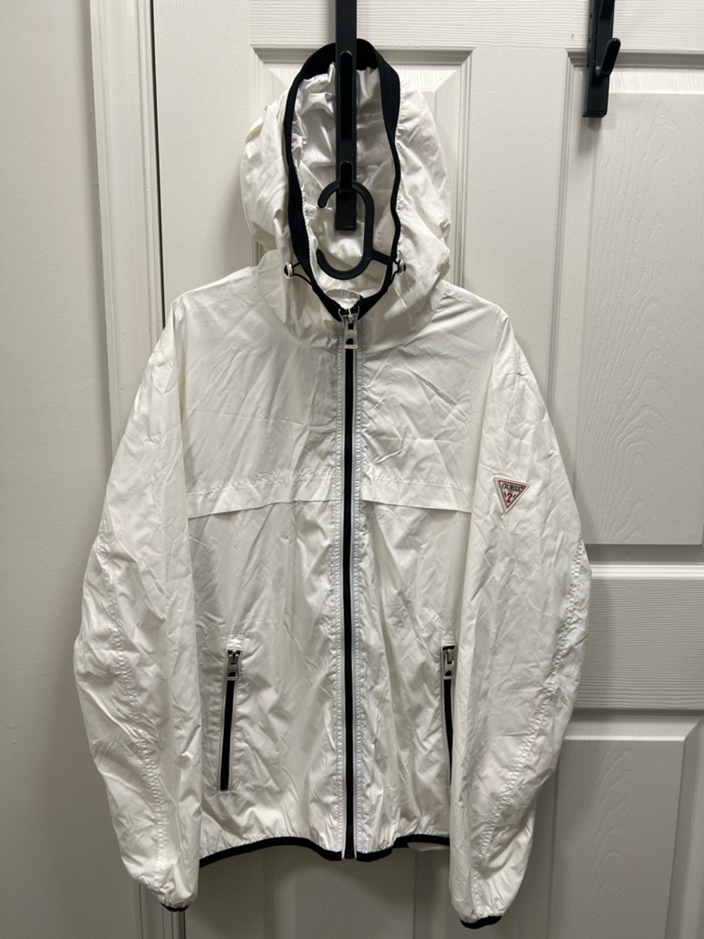 GUESS White Hooded Jacket with Black Trim/A93